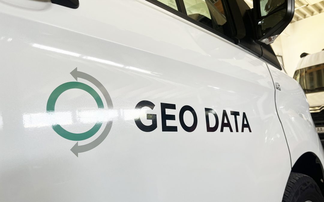 Fahrzeugbeschriftung GEO DATA